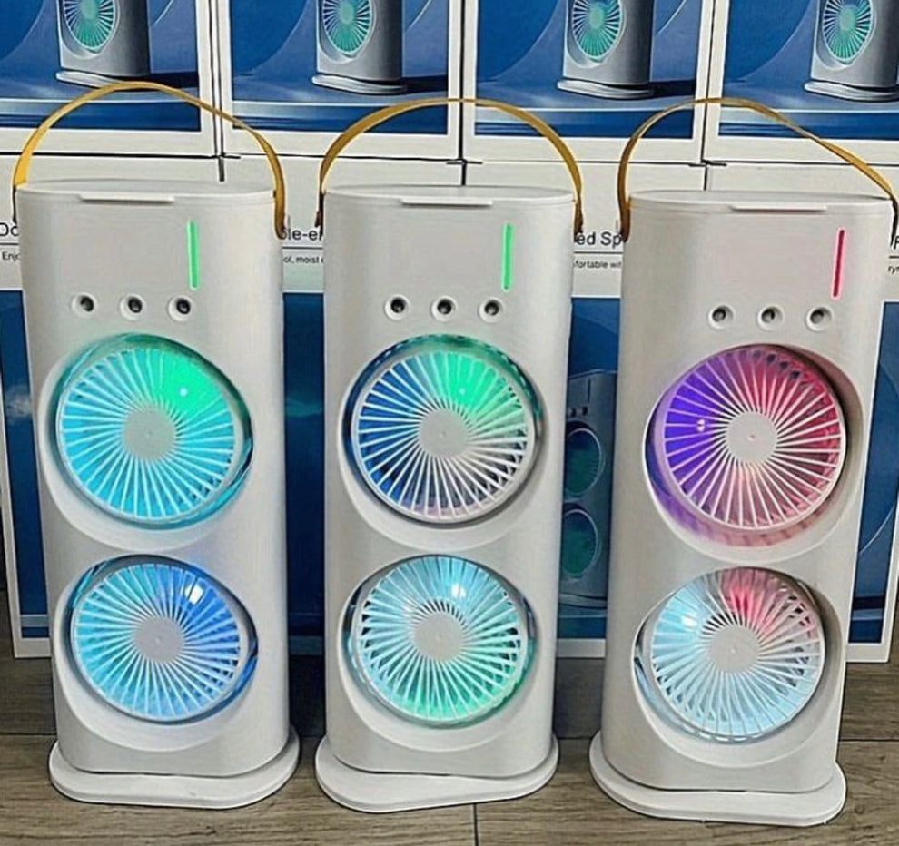 Rotating Spray Fan with Lightening Effects
